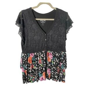 Torrid Black & Pink Flutter Sleeve Blouse with Ruffled Tiered Design Sz 0, Sz 12